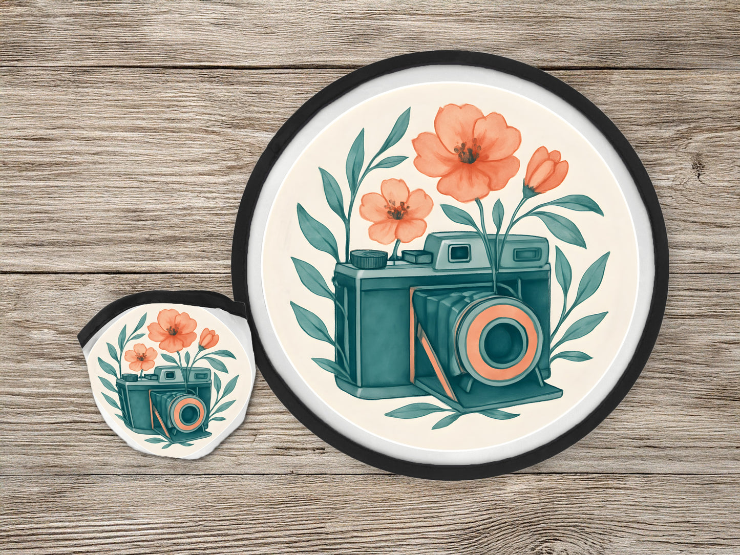 Vintage Camera and Floral Design Ceramic Plate Set, Artistic Tableware Decor, Unique Gift Idea